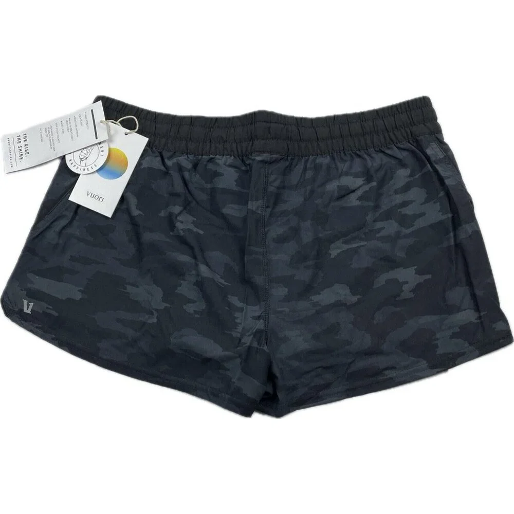 Vuori Clementine 2” Athletic Shorts Black Watercolor Camo Size Large, Pocket NEW - Picture 2 of 8